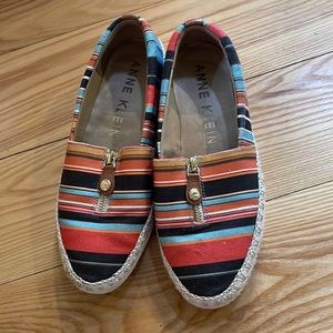 Women’s 7 1/2 espadrilles super comfortable shoes